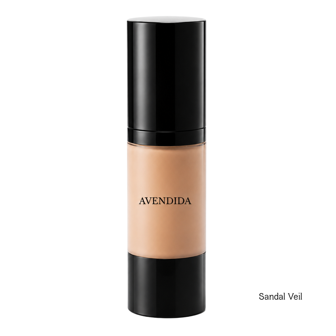 Avendida foundation bottle in Sienna Silk shade on a white background